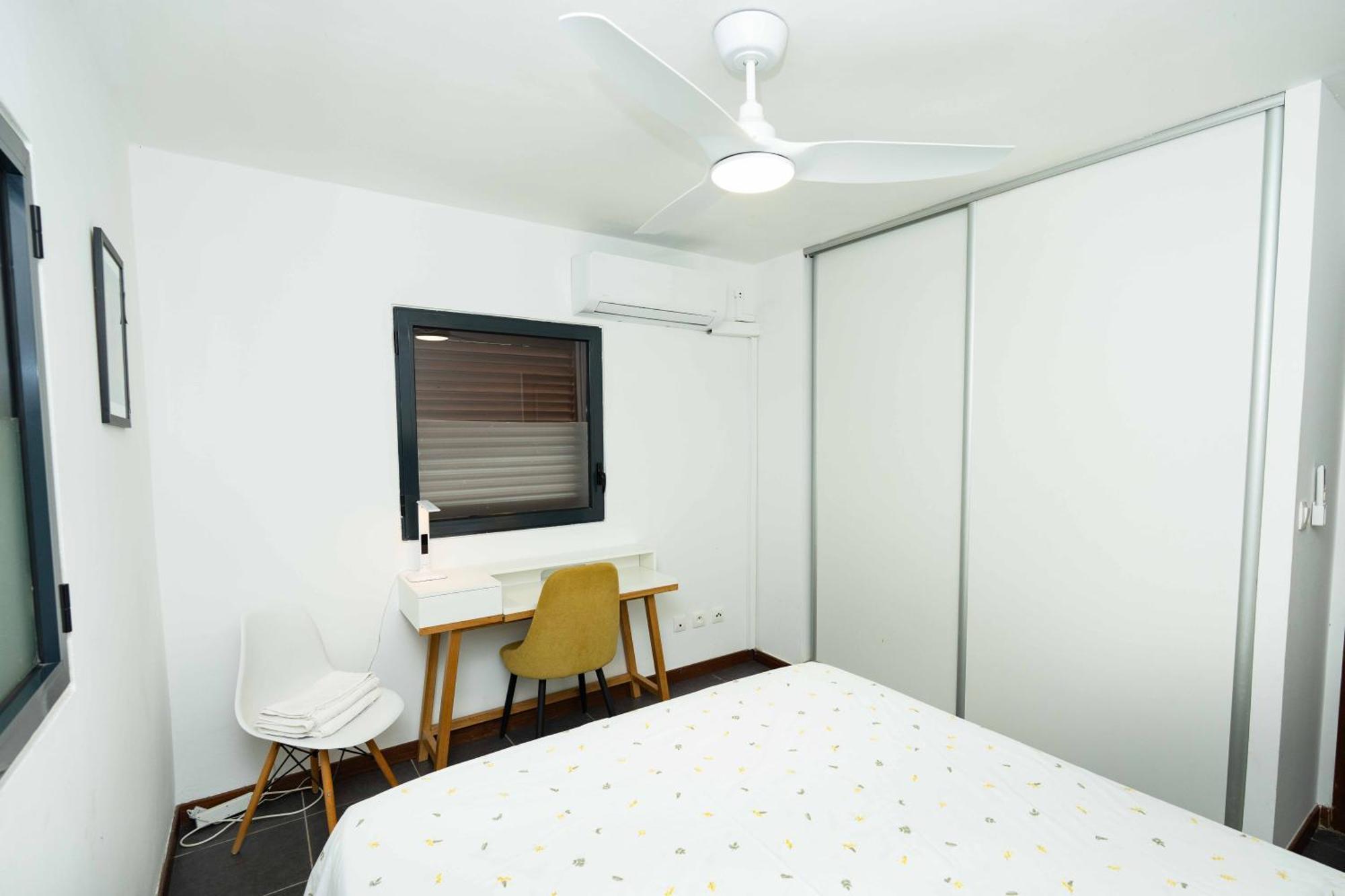 Hibiscus Standing- Appartement Cosy- 2 Chambres Climatisees- Cuisine Equipee- Wifi-Terrasse Cayenne Luaran gambar